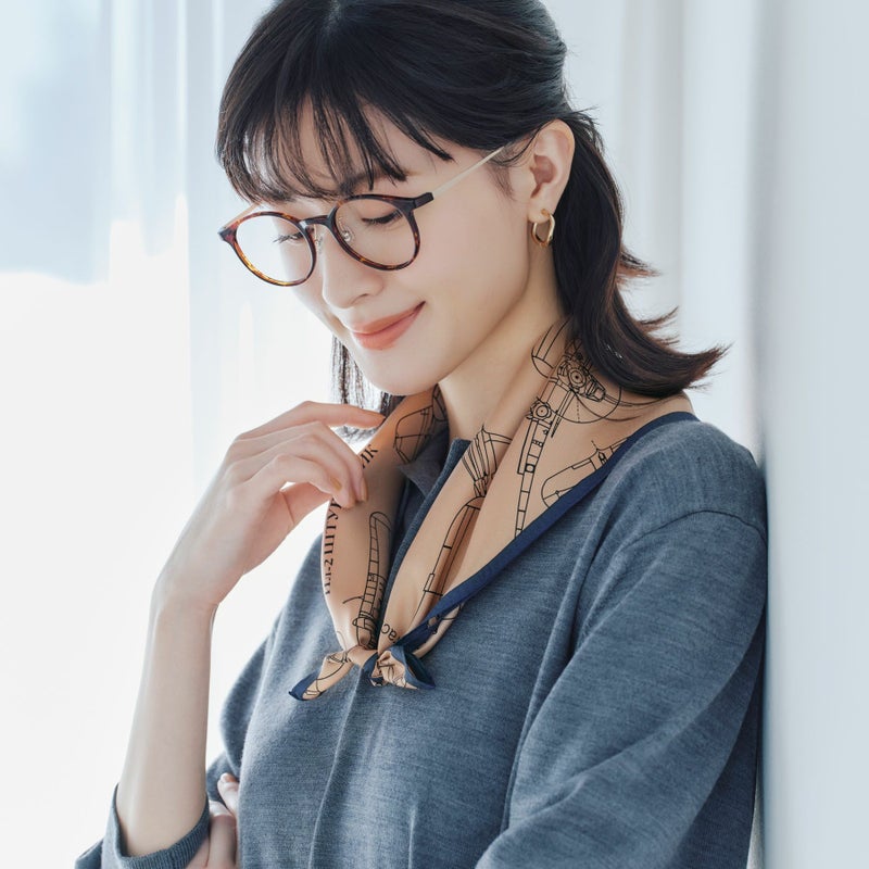 行機柄スカーフ＜ネイビー＞　シルク100%　日本製