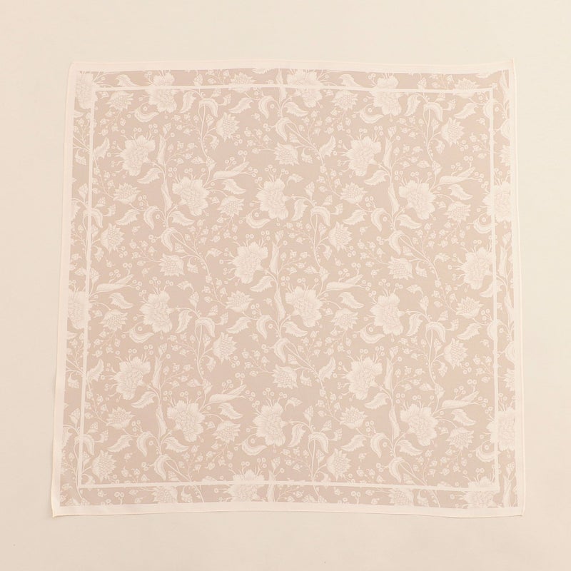 サラサ柄スカーフ