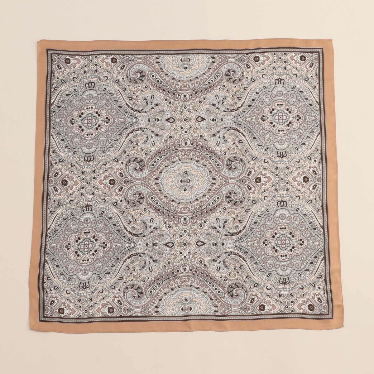  ペイズリースカーフ