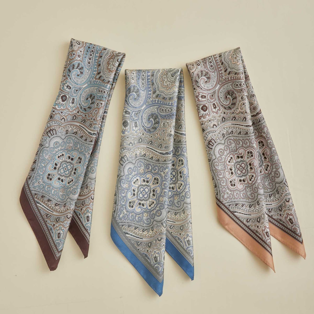 シルク100％ペイズリースカーフ
