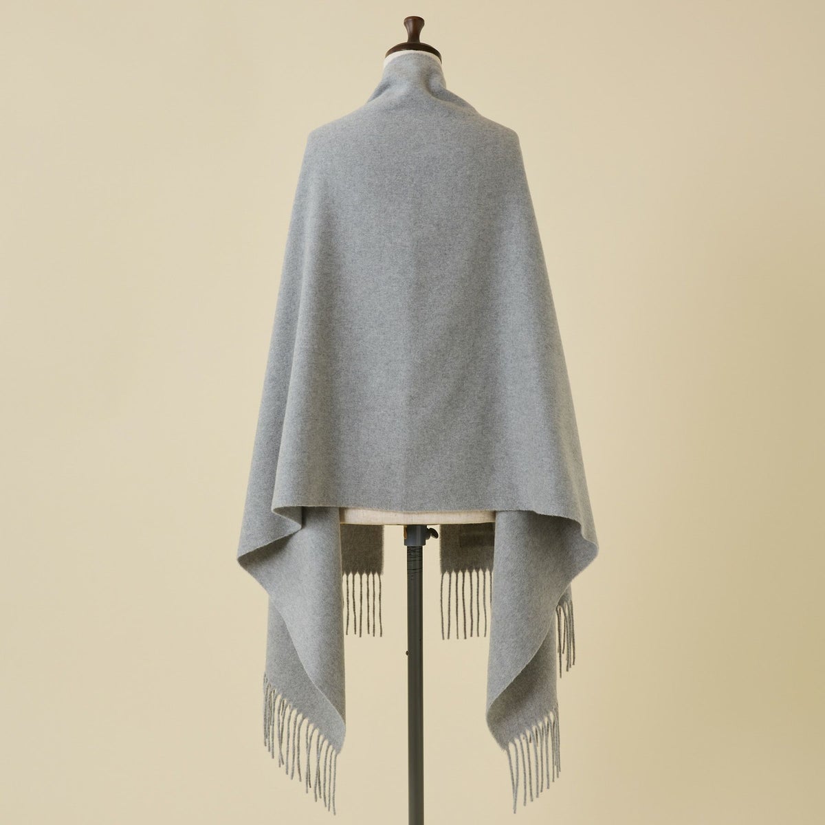 カシミヤ100%無地ストール＜ライトグレー＞