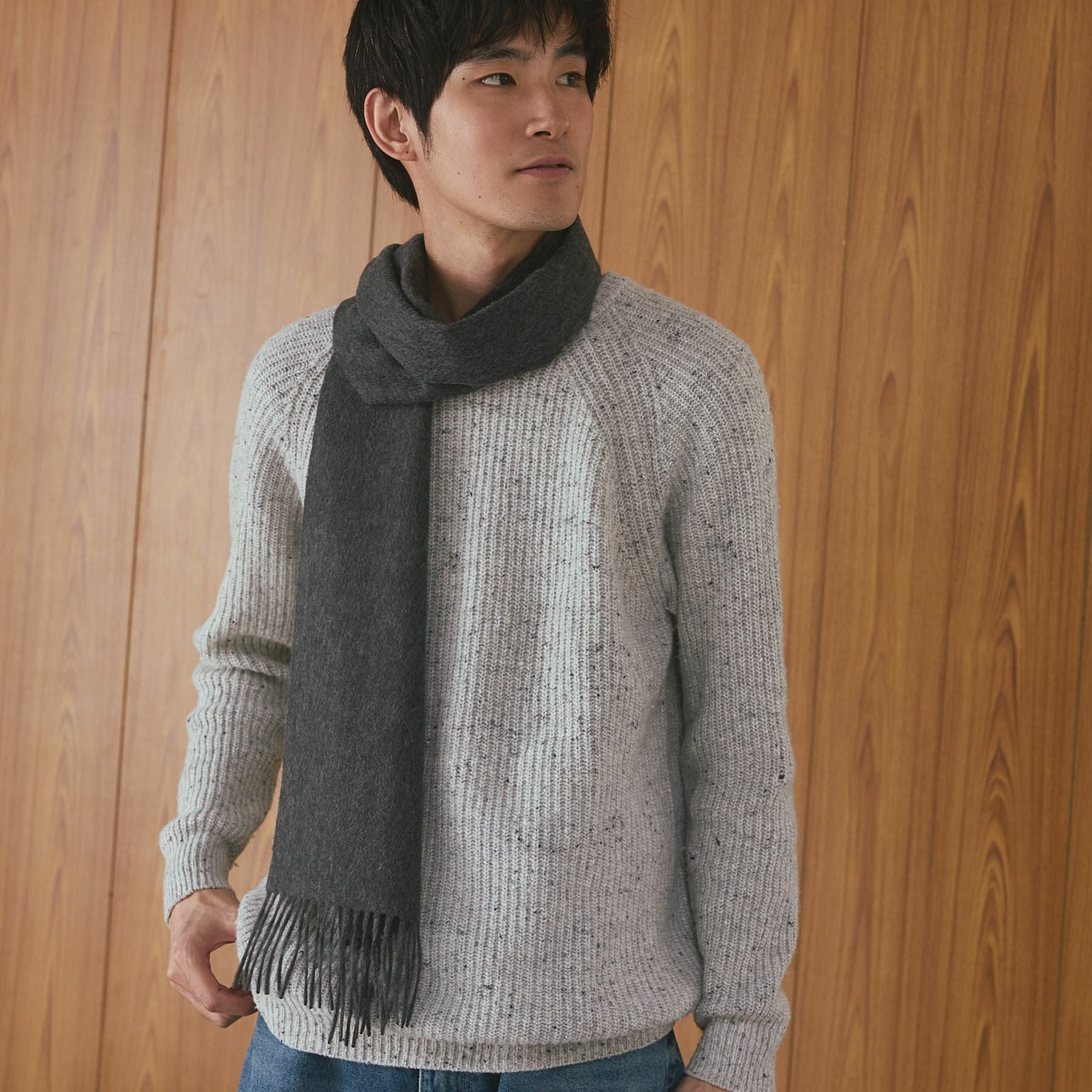 カシミヤ100% ブラックマフラー　 高島屋　◎箱無しは500円引きにします。 セール】 【カシミヤ100%】パネル カシミヤマフラー （マフラー