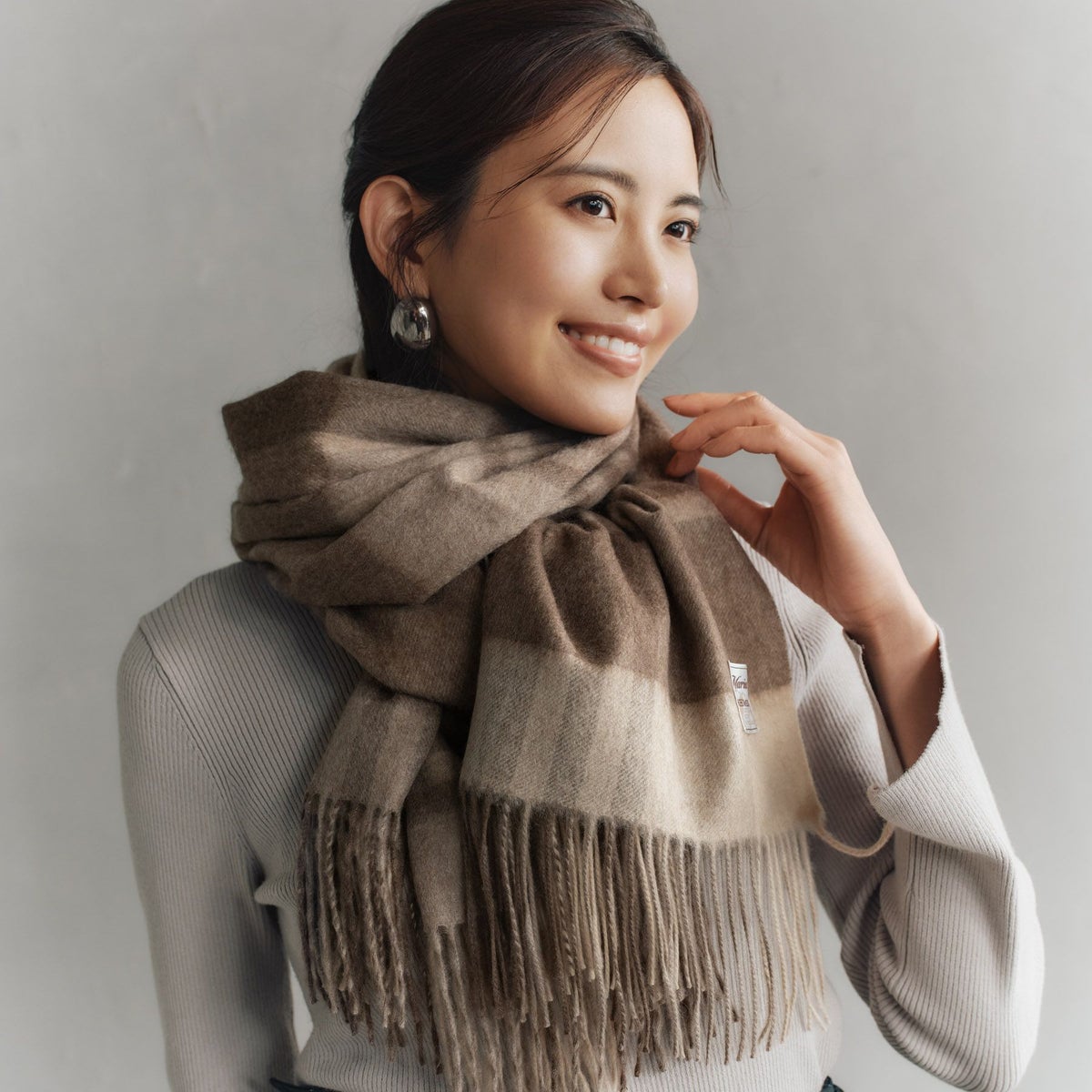 【無染色】カシミヤ100%大判チェックストール＜ブラウンチェック＞