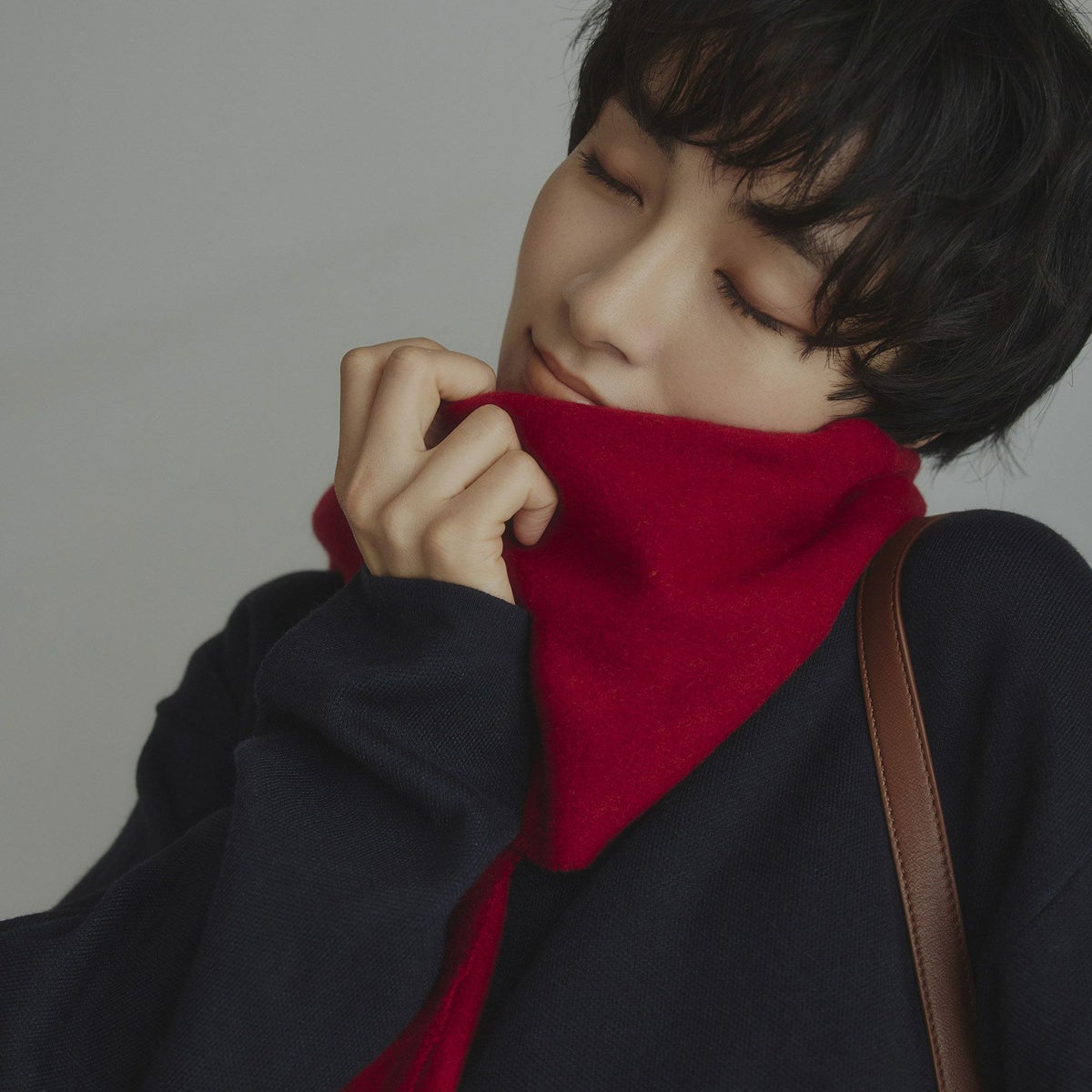 イタリア製カシミヤブレンド無地 ストール＜レッド＞