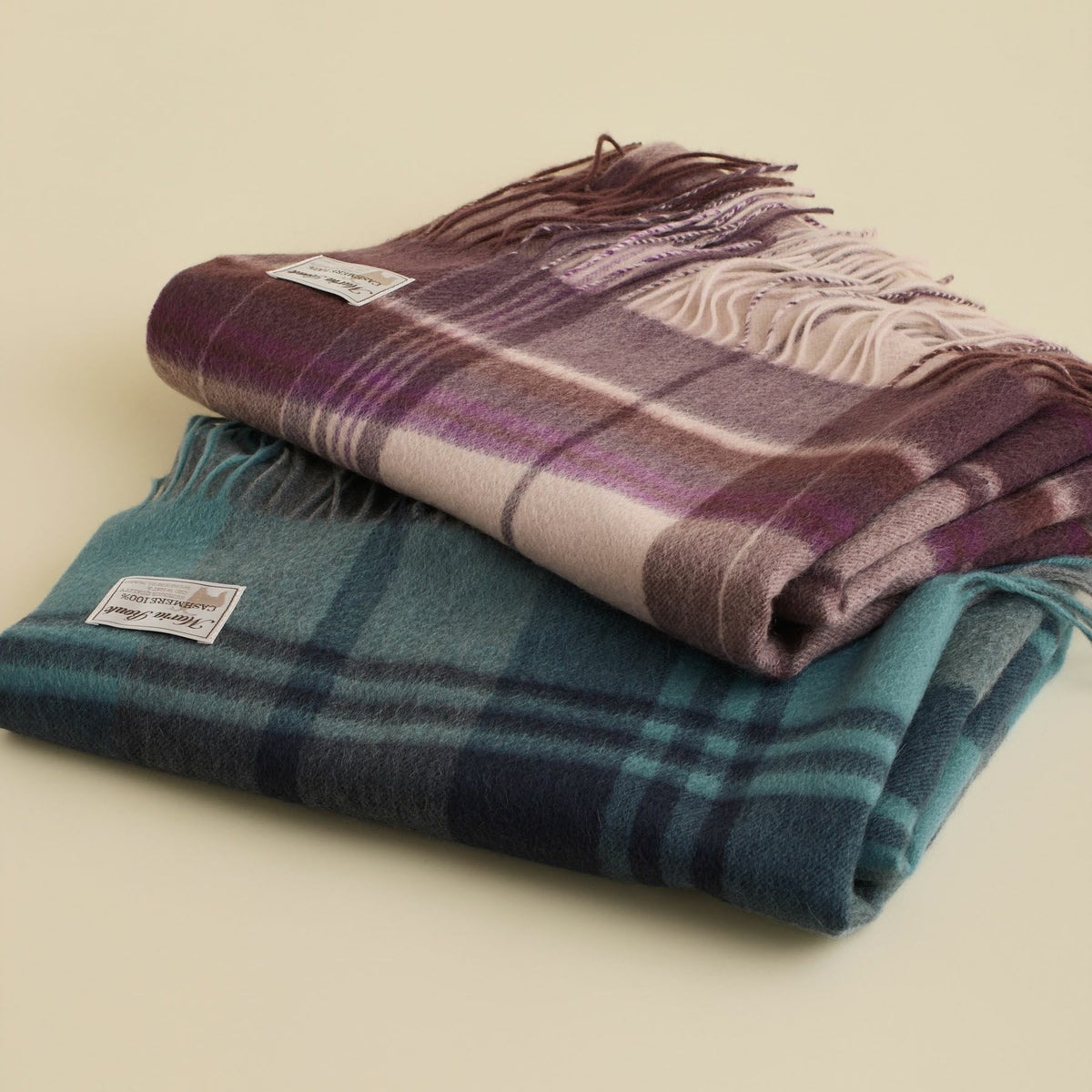 カシミヤ100%大判チェックストール