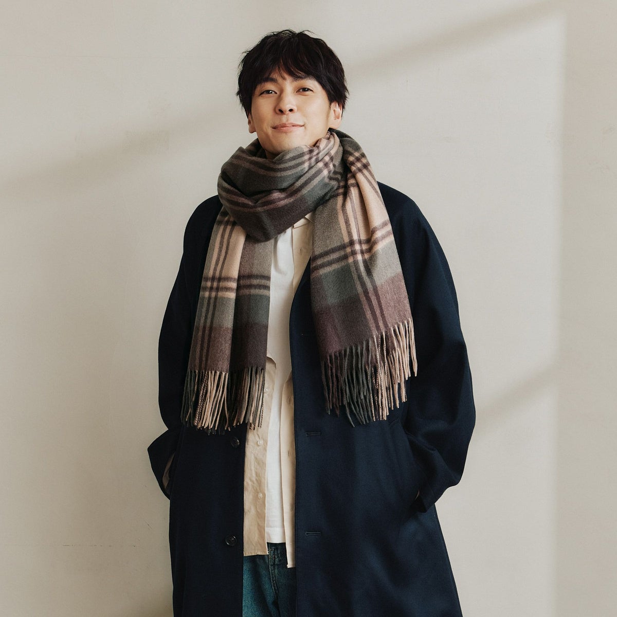 カシミヤ100%大判チェックストール＜カーキ＞