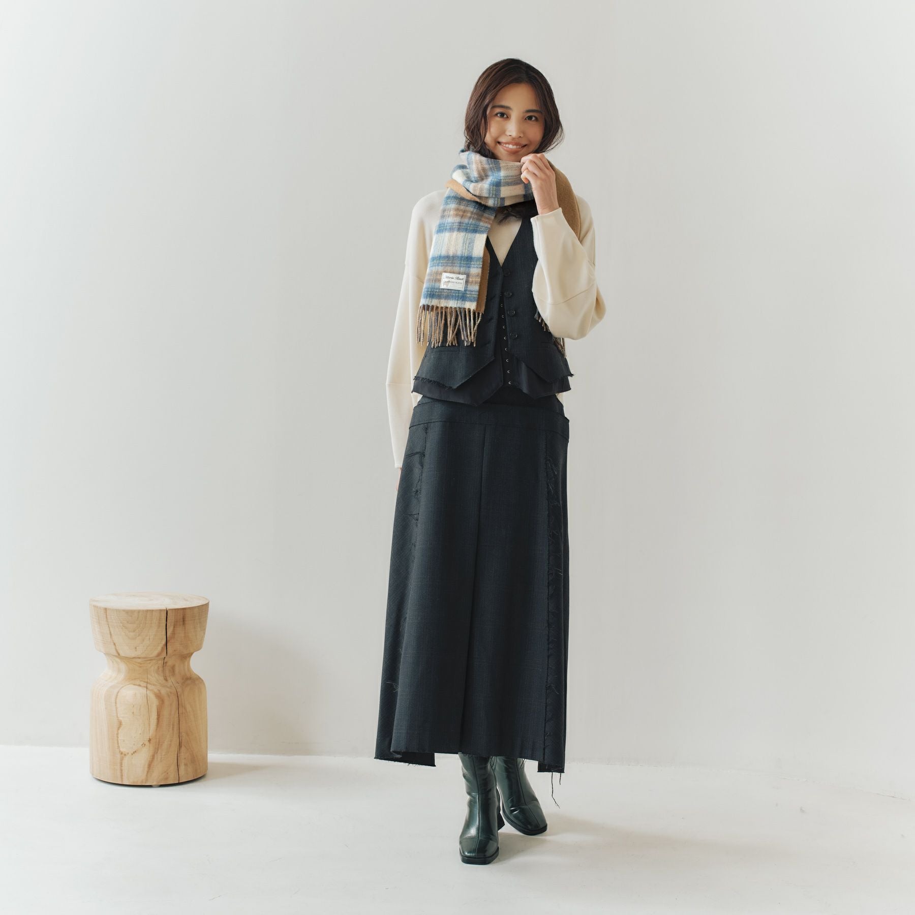 カシミヤブレンドチェックリバーシブルマフラー＜キャメル×ロイヤル
