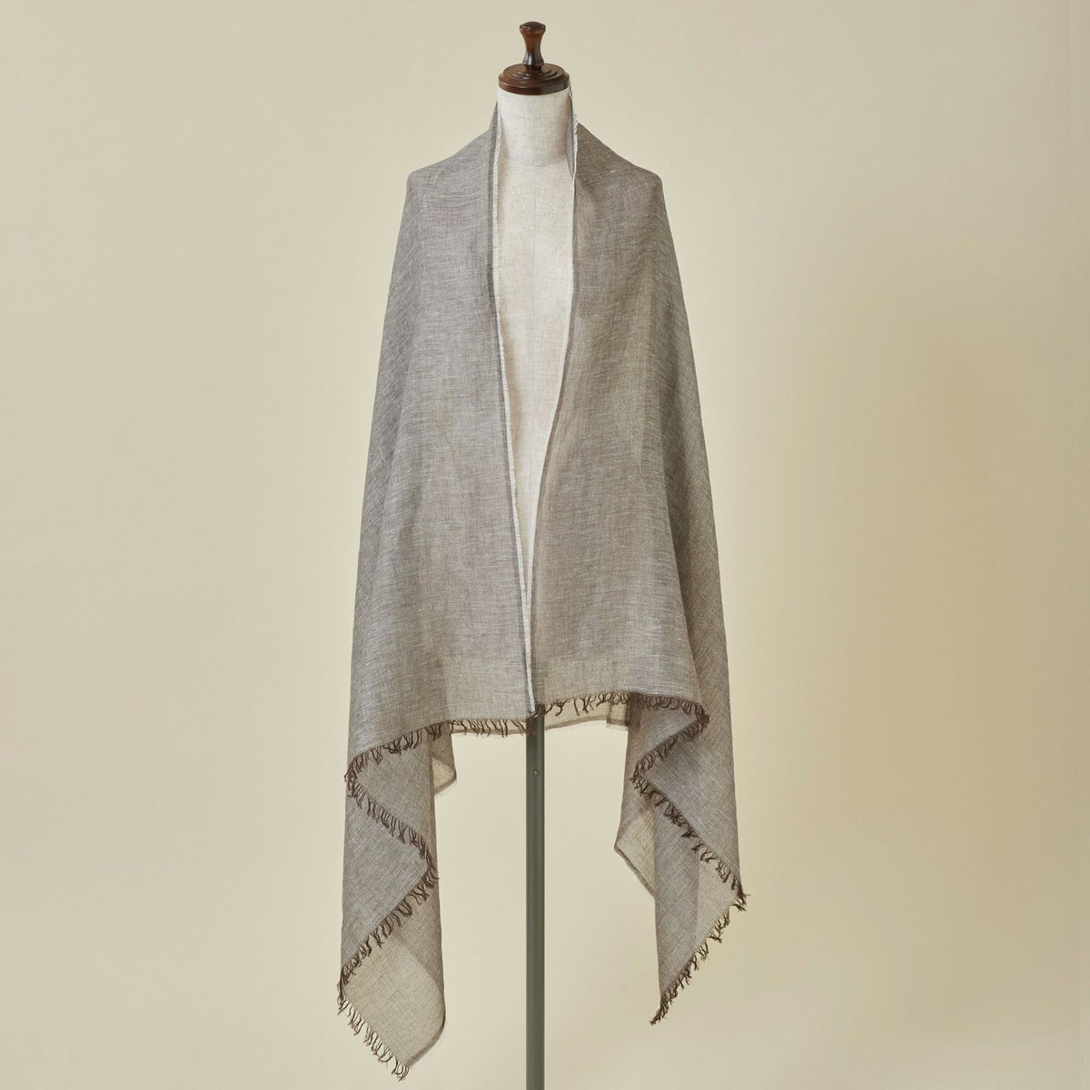 イタリア製　大判リネンコットンストールのブラウン