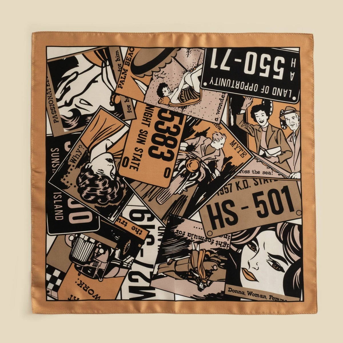 アメコミスカーフのキャメル