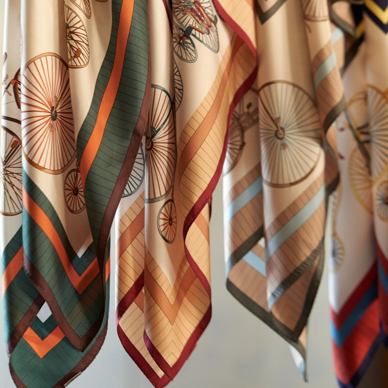 自転車柄スカーフ