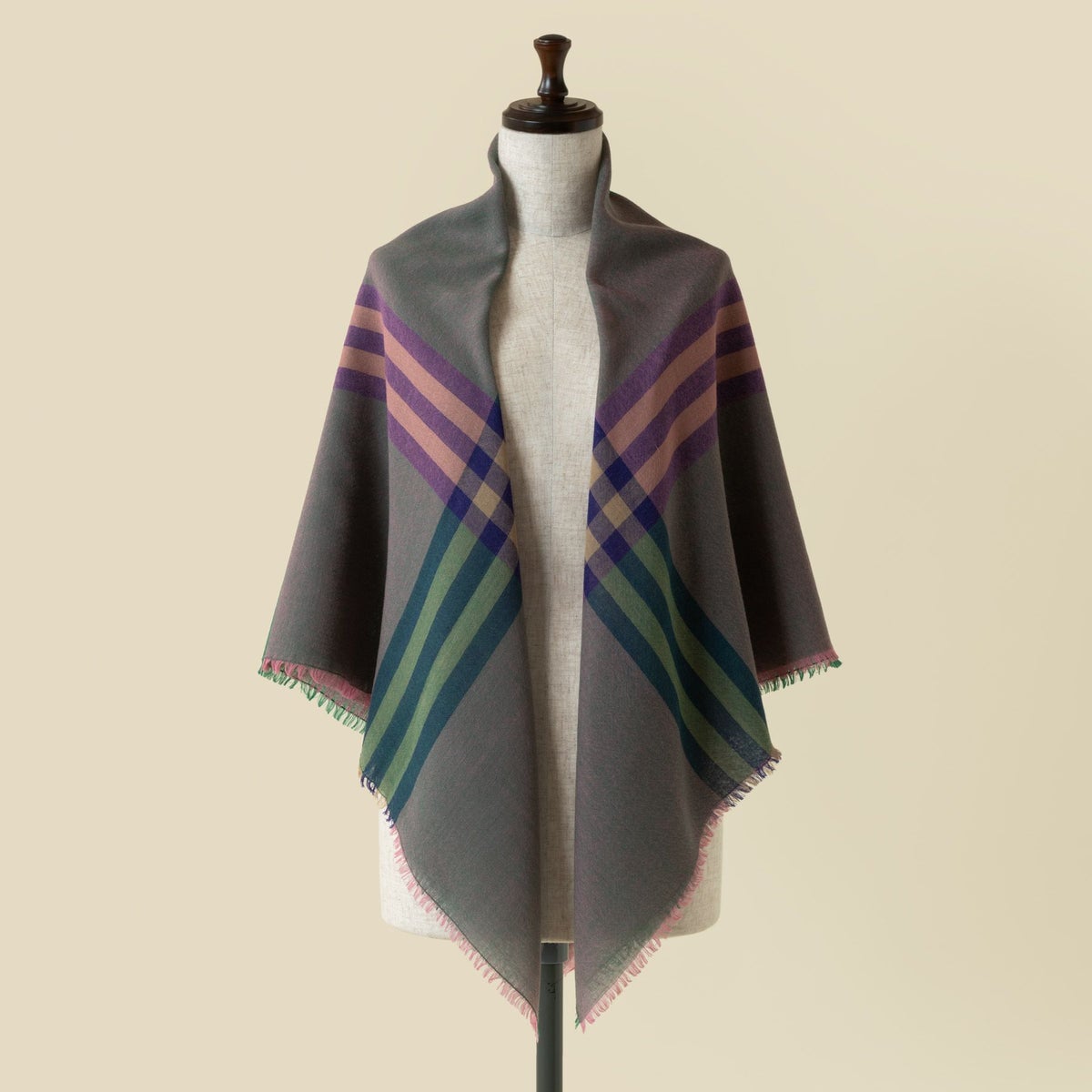 カシミヤブレンドスクエア大判チェックストール 日本製＜モスグリーン＞