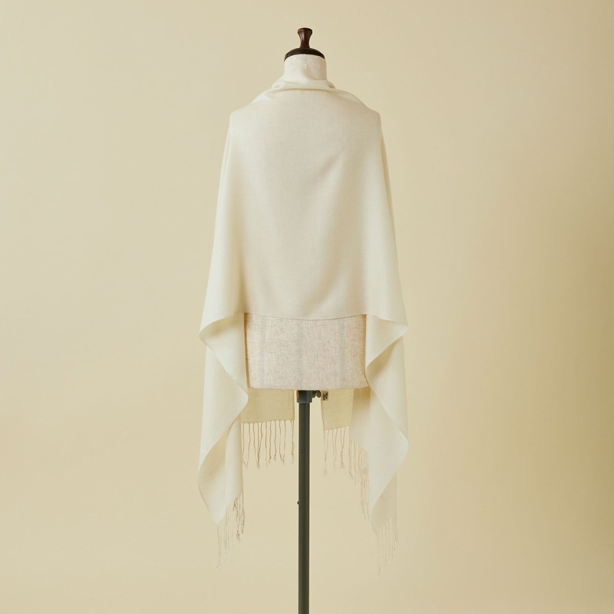 シルクカシミヤストール＜ホワイト＞