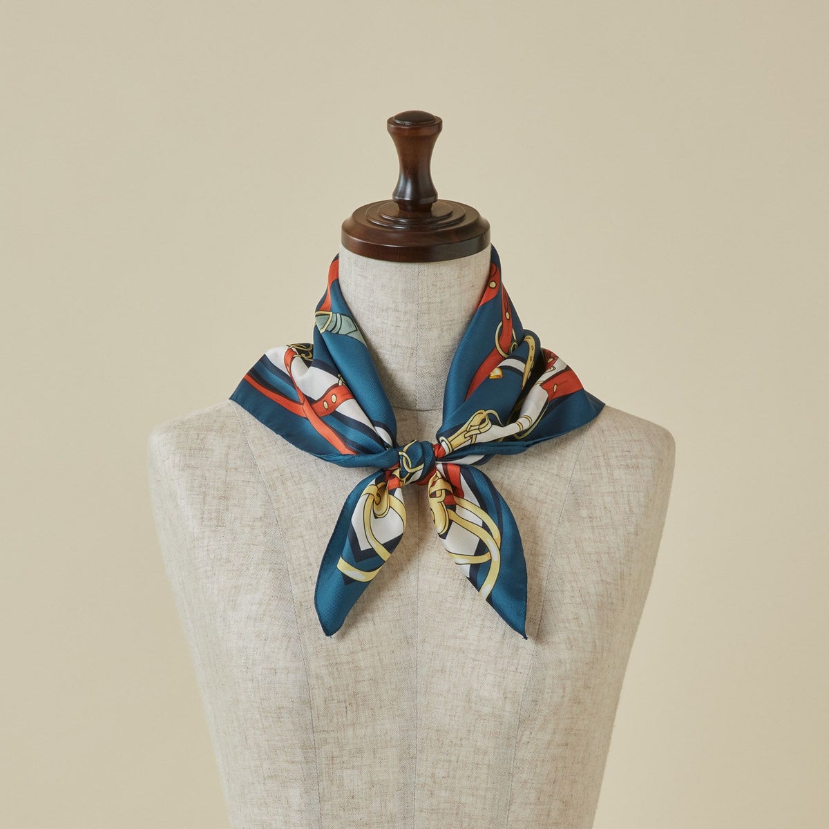 ベルト柄ウォッシャブルスカーフ＜ネイビー＞　イタリア製