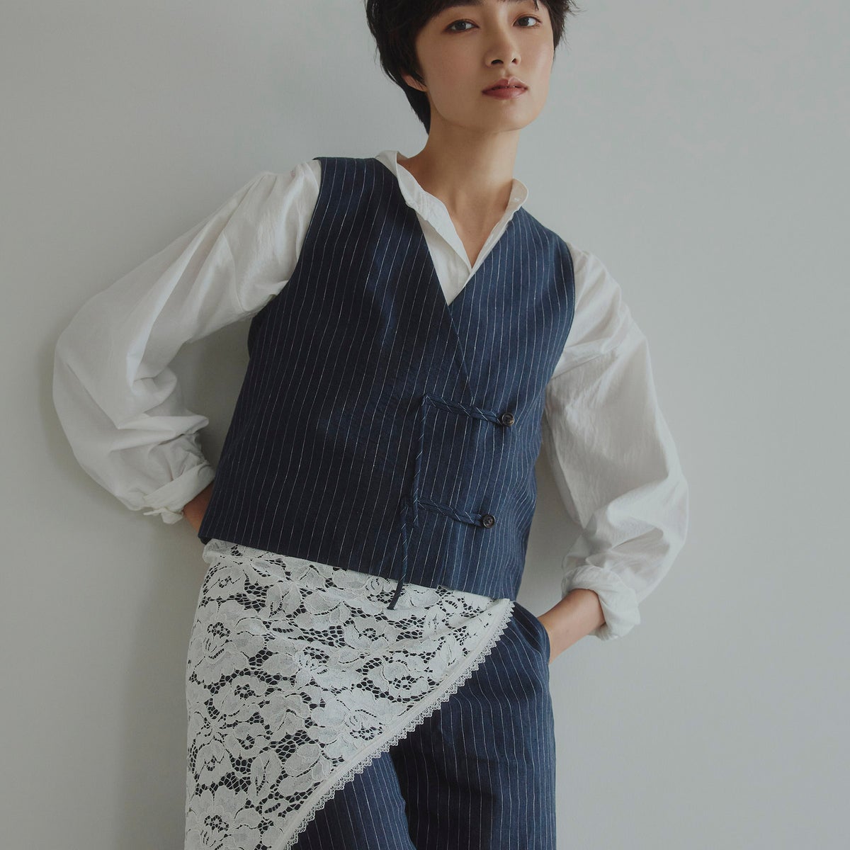  フラワーレース三角スカーフ