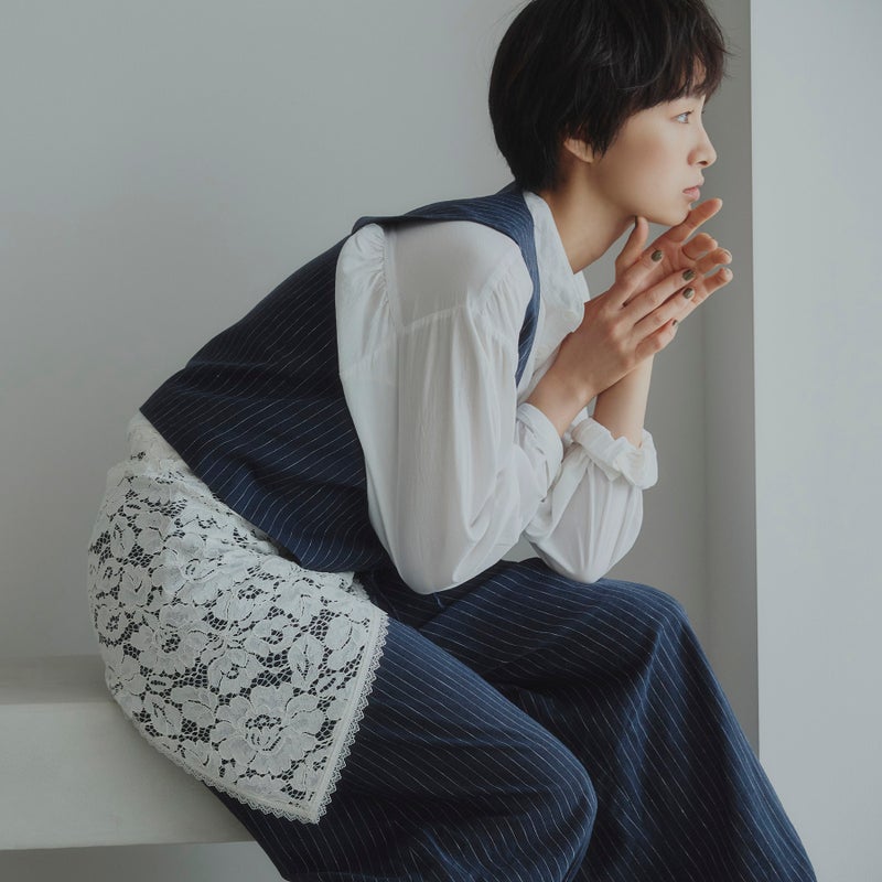  フラワーレース三角スカーフ