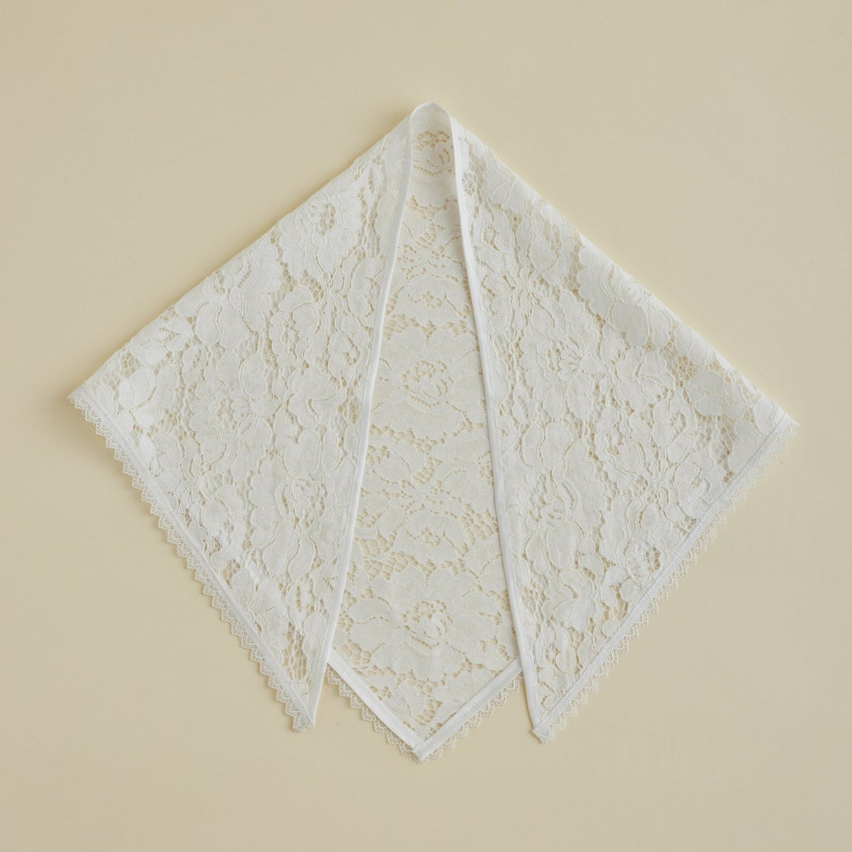  フラワーレース三角スカーフ