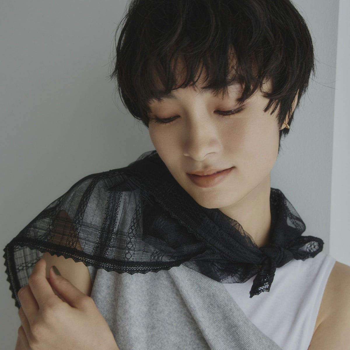 チェック柄レーススカーフ