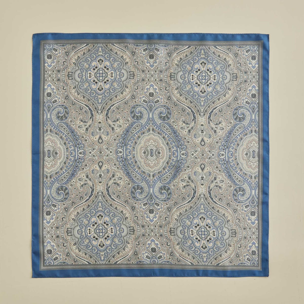 ペイズリースカーフ＜ブルー＞　シルク100%　日本製