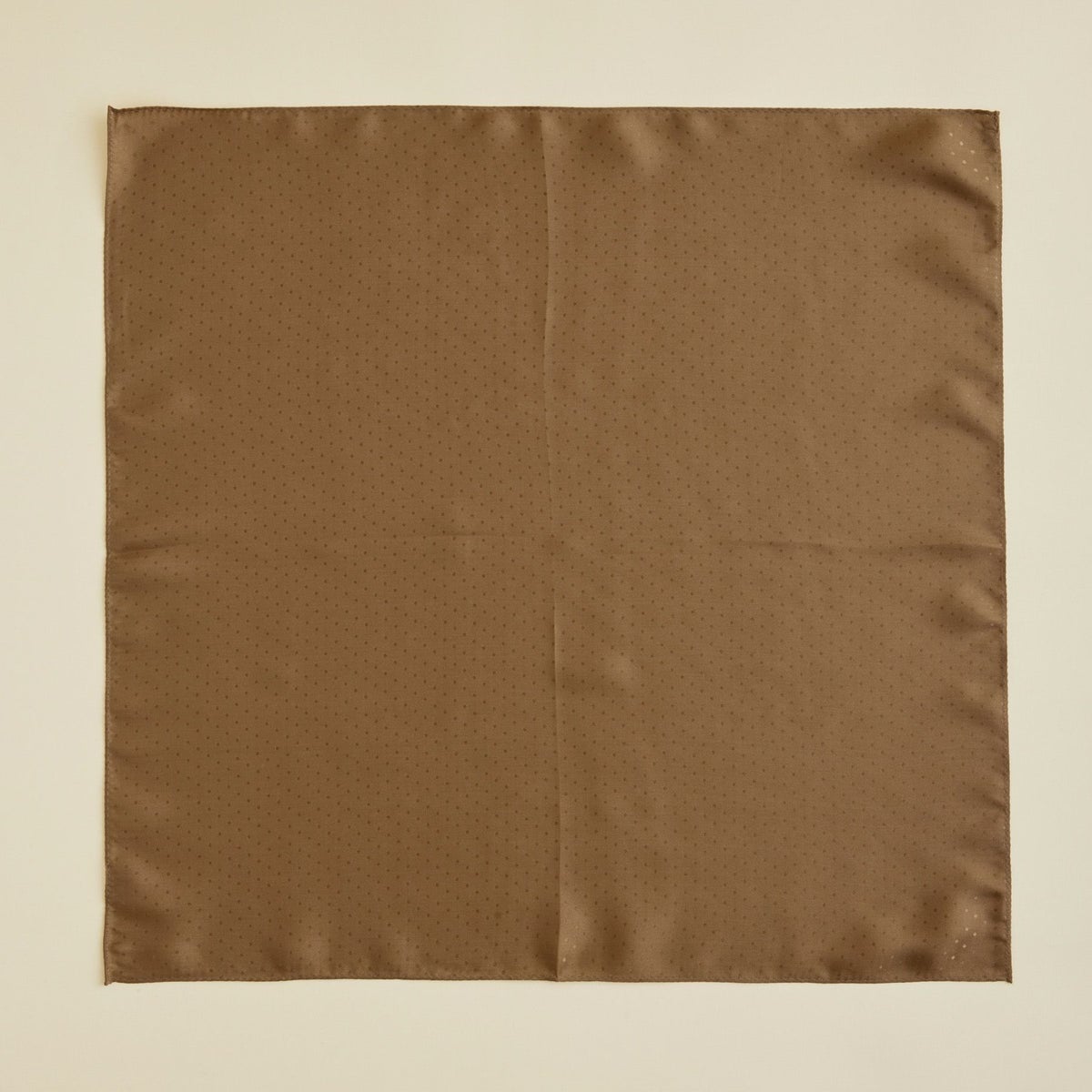 シルクジャカードドットスカーフ＜マスタード＞　シルク100%　日本製