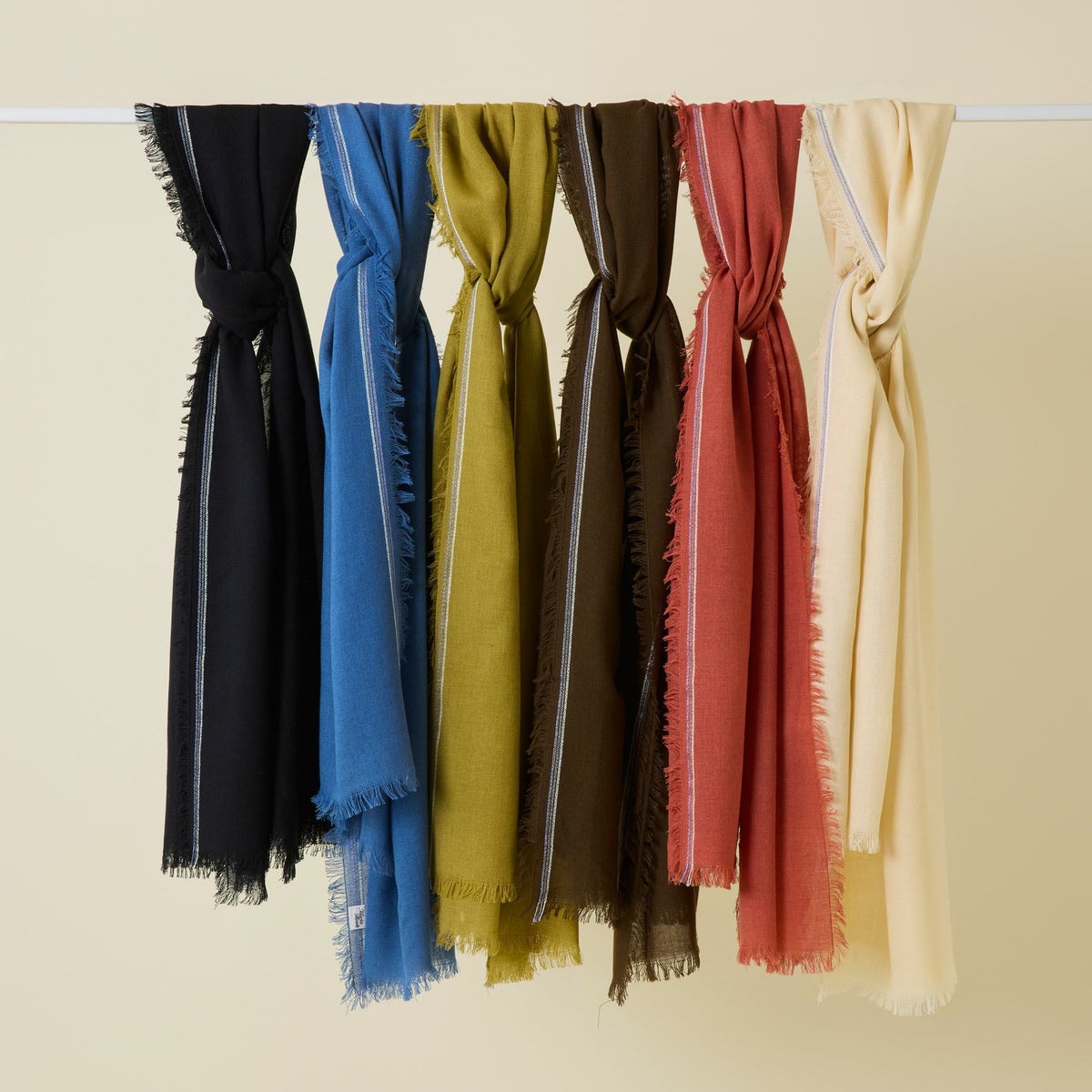  イタリア糸ラインカラー大判ストール＜若草＞