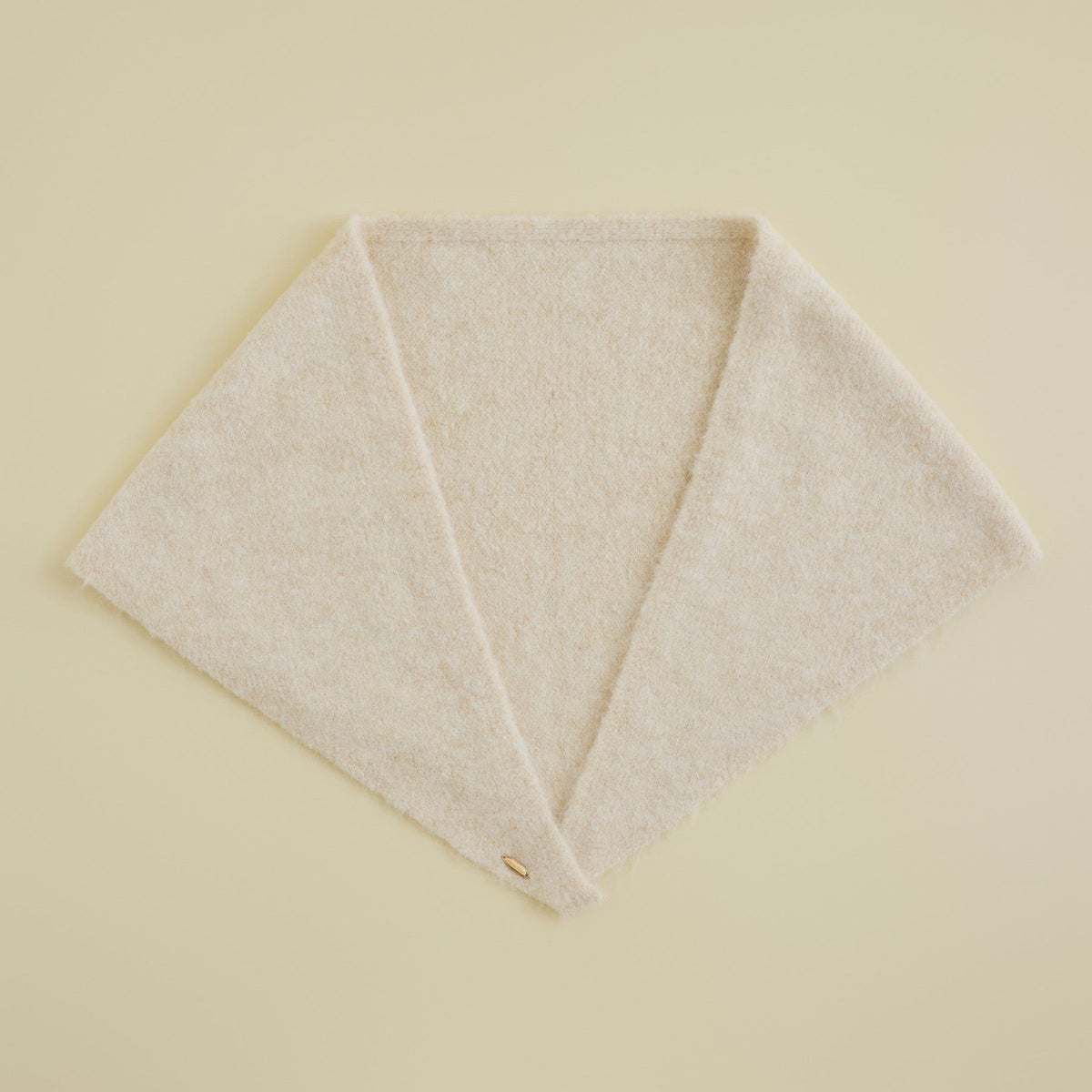 ウールブレンド三角ショール