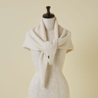 ウールブレンド三角ショール