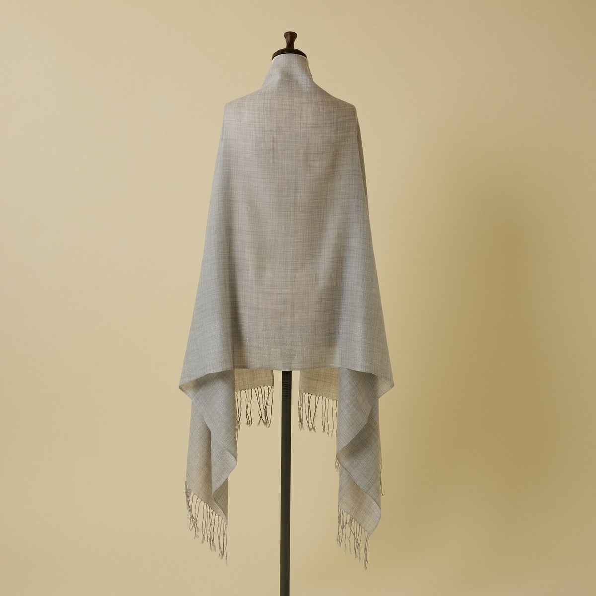 ラメラインウールストール＜ライトグレー＞