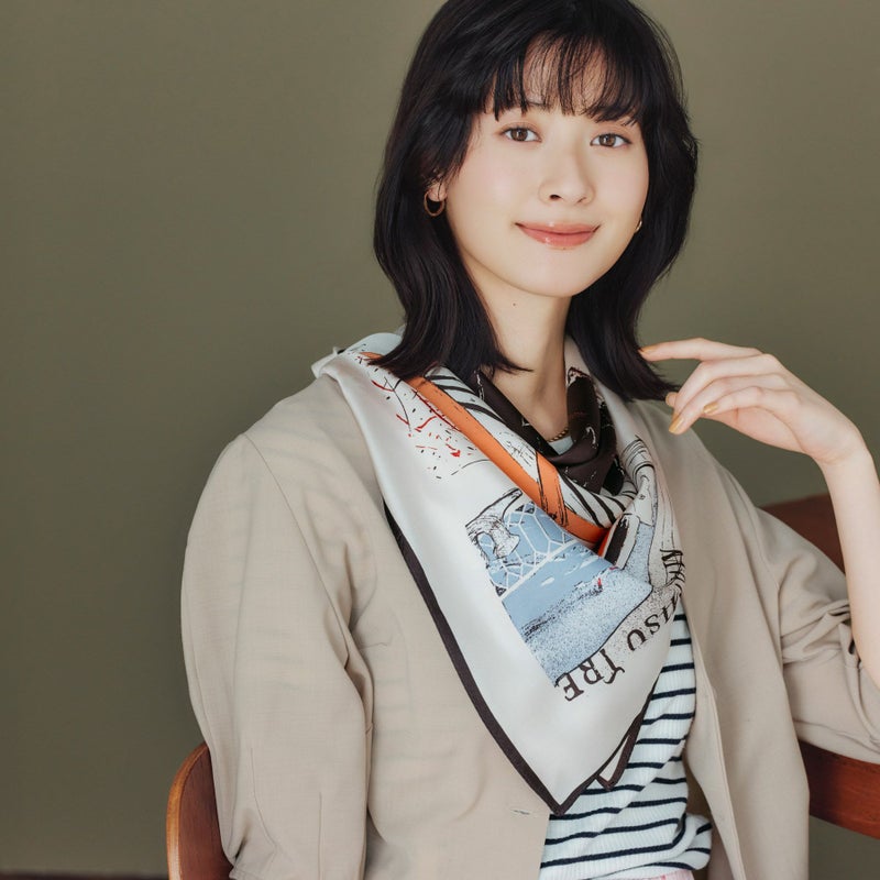 ロートレックCATスカーフ＜ベージュ＞　シルク100%　日本製