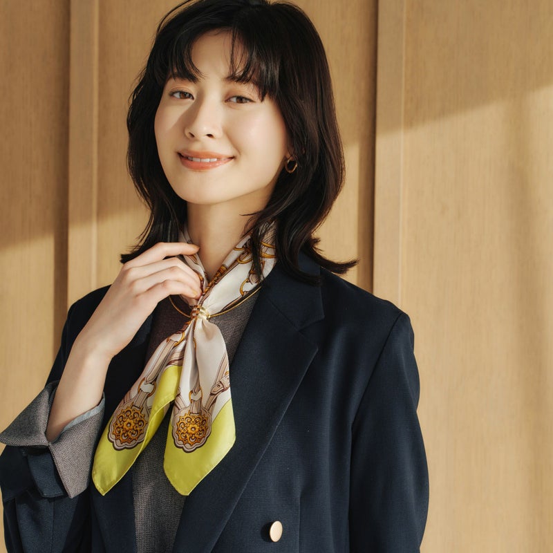 チェーン柄スカーフ＜ライム＞　シルク100%　日本製