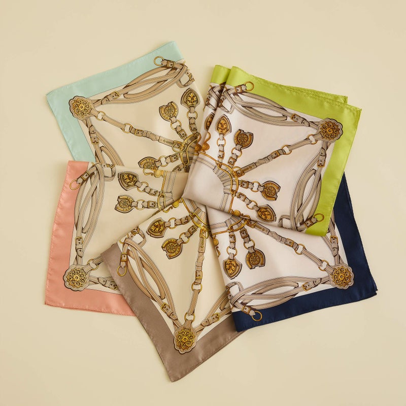 チェーン柄スカーフ　シルク100%　日本製