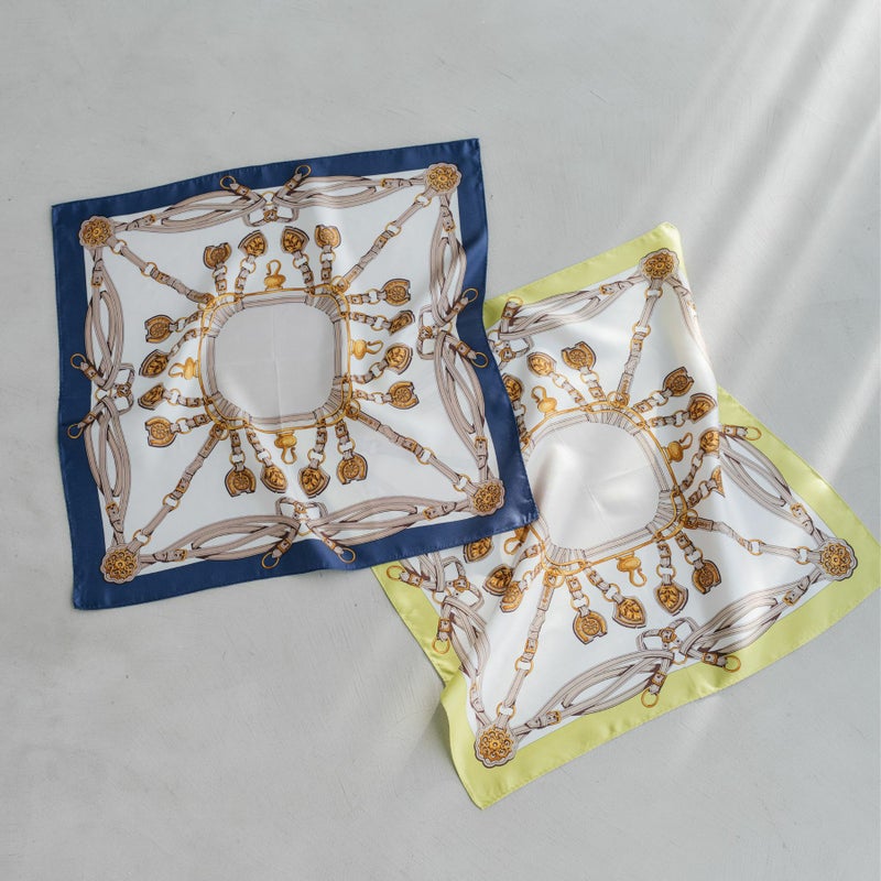 チェーン柄スカーフ　シルク100%　日本製