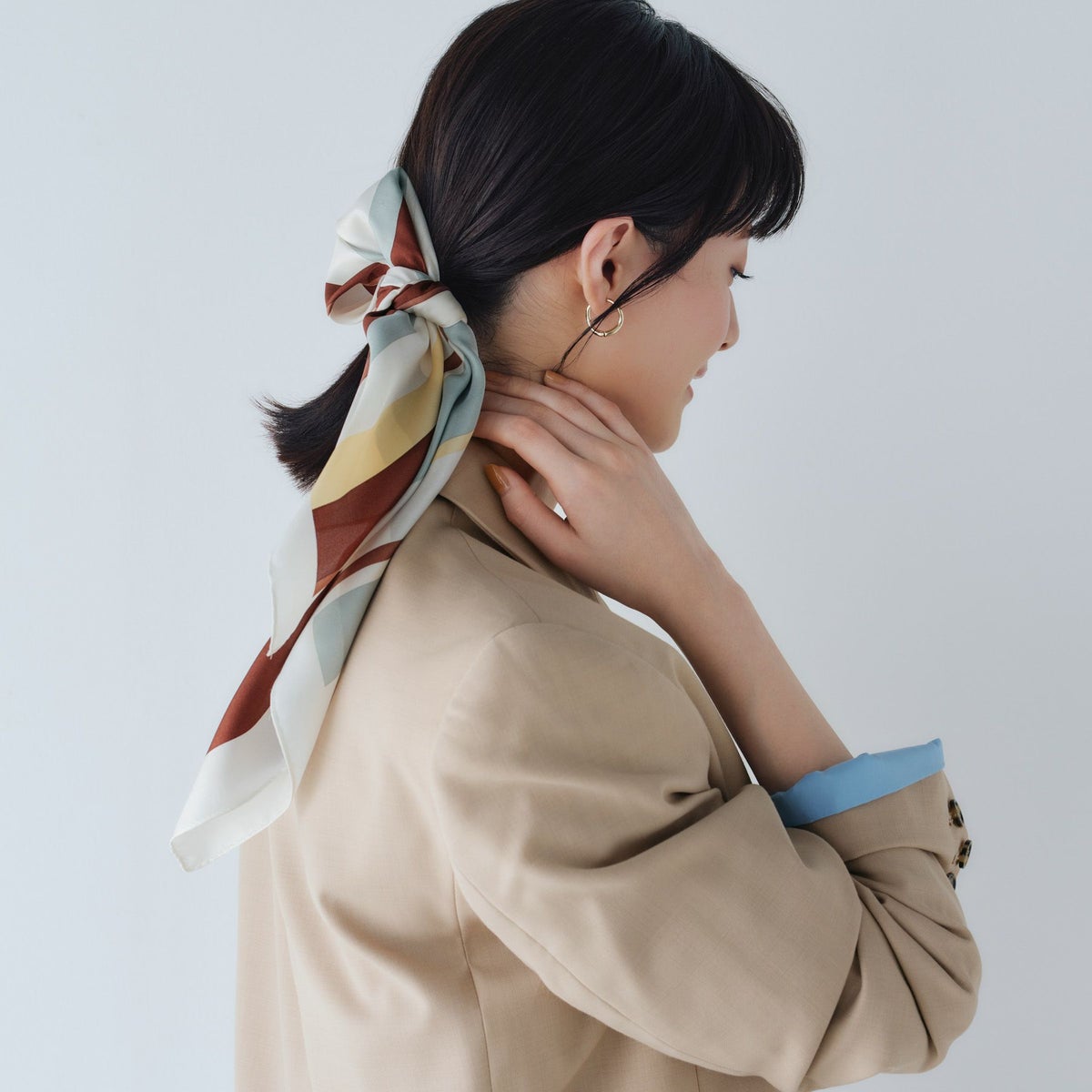  ランダムストライプスカーフ＜ブラウン＞　シルク100%　日本製