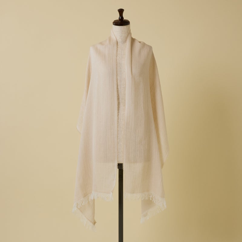 イタリア製シャンブレーソフトストールのベージュの写真