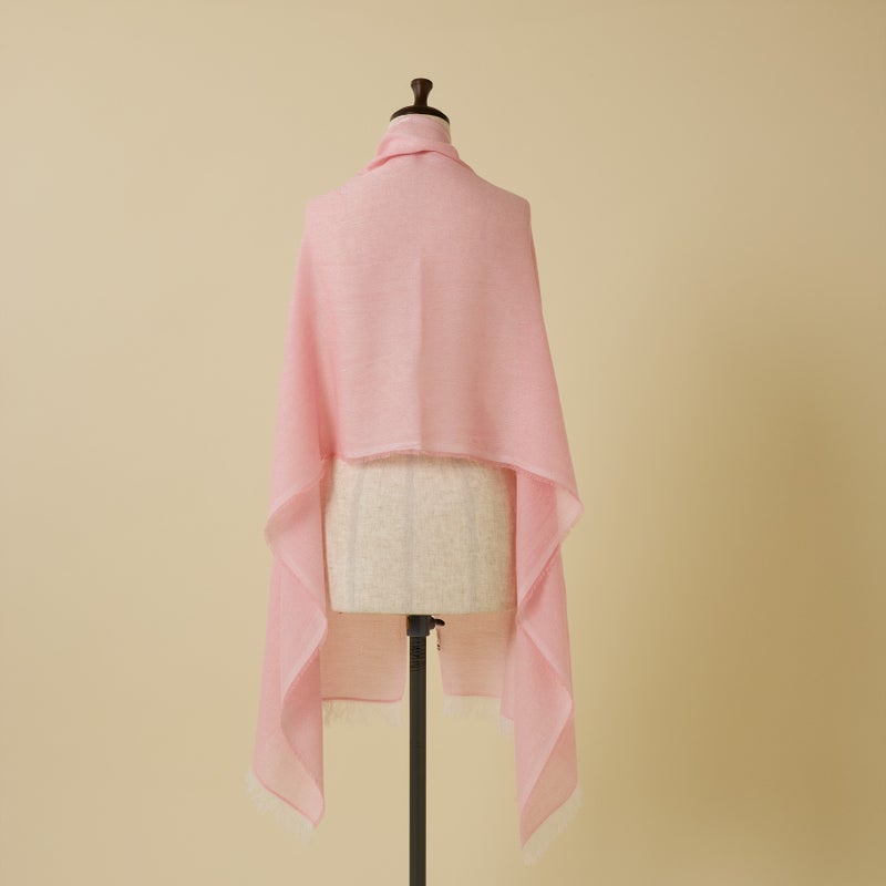 イタリア製シャンブレーソフトストールのさくらピンクの写真