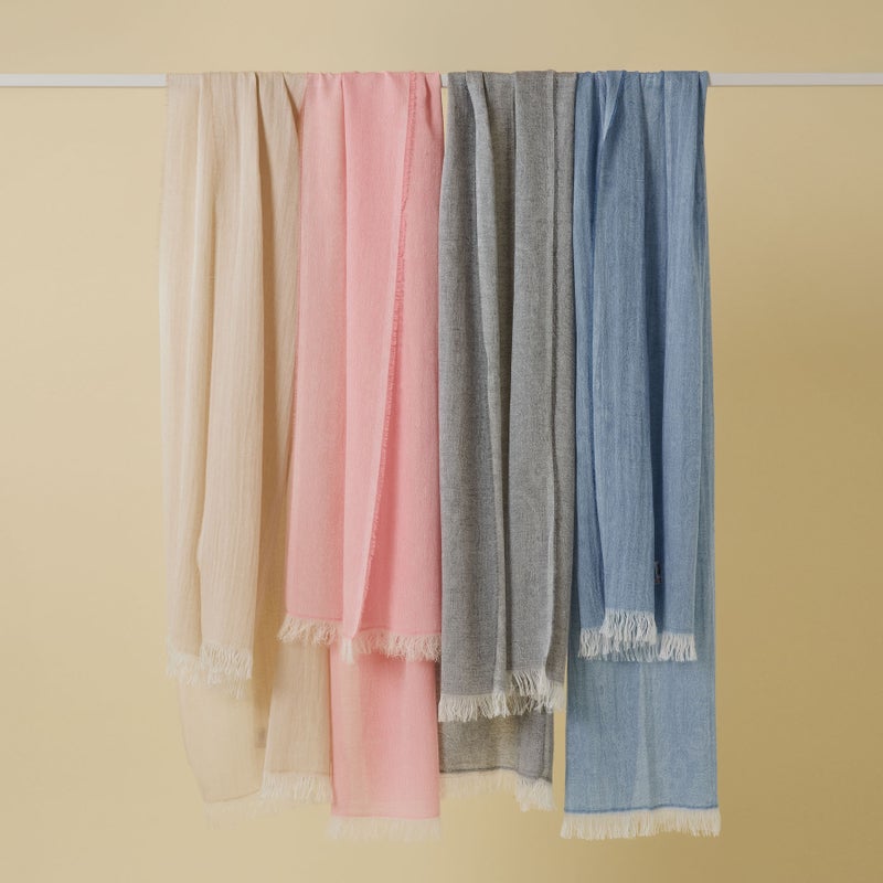 イタリア製シャンブレーソフトストールのさくらピンクの写真