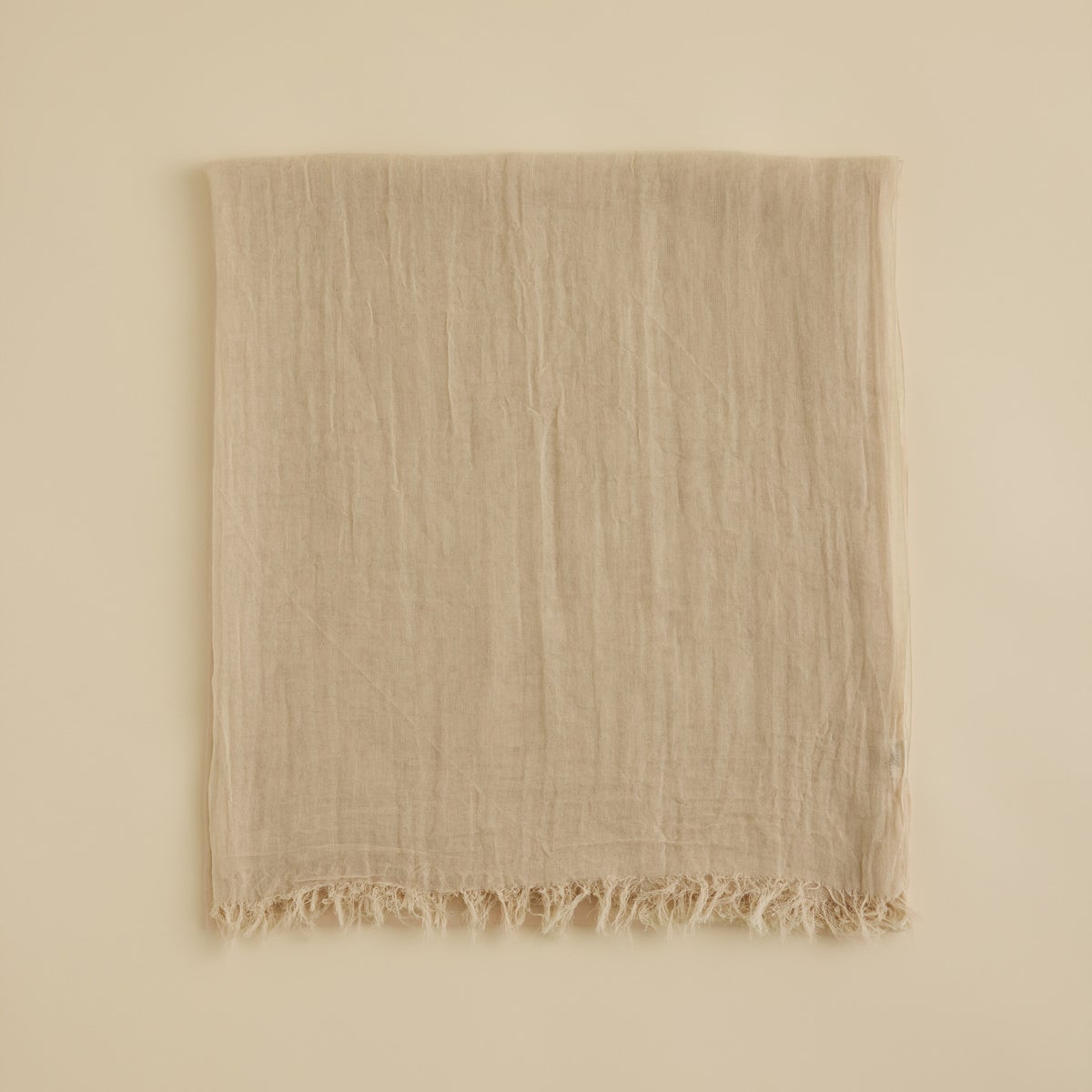 日本製 エアリーコットン大判ストールのベージュの画像